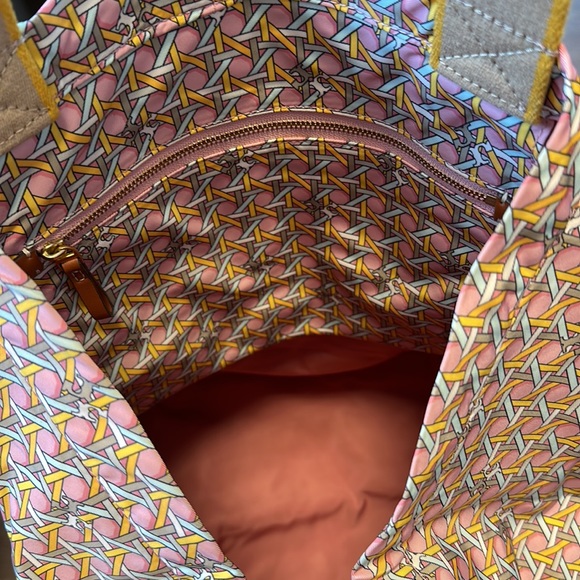 Tory Burch large nylon duffel purse - Picture 3 of 4